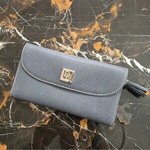 Dooney & Bourke Saffiano Continental Clutch Wallet 7x3.5 Gray
